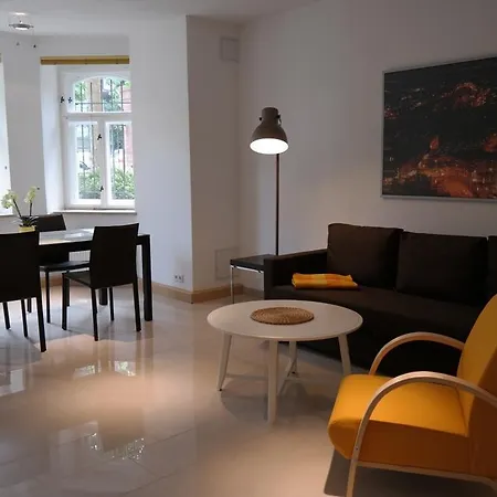 Apartman Ab 38
